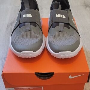 Nike Flex Runner 2 Little Kids Size 12c